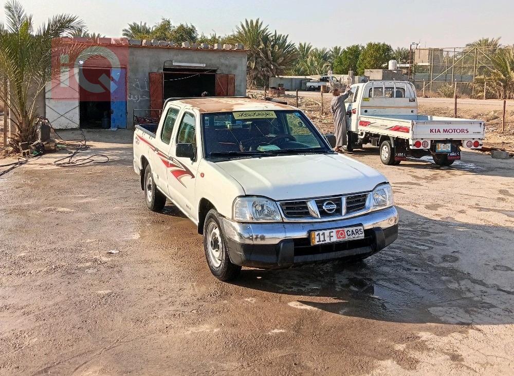 نيسان بيك اب